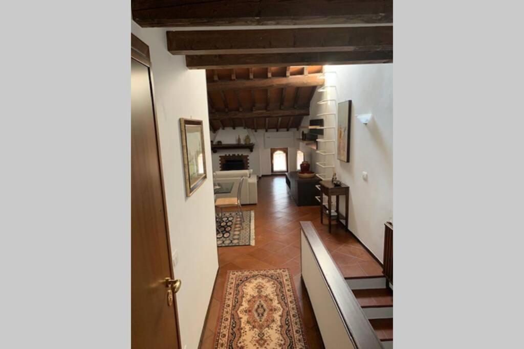 סאלו Daisy House: Nice Attic In The Historical Center מראה חיצוני תמונה