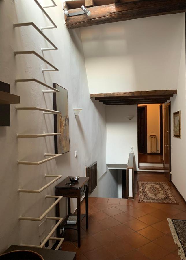 סאלו Daisy House: Nice Attic In The Historical Center מראה חיצוני תמונה