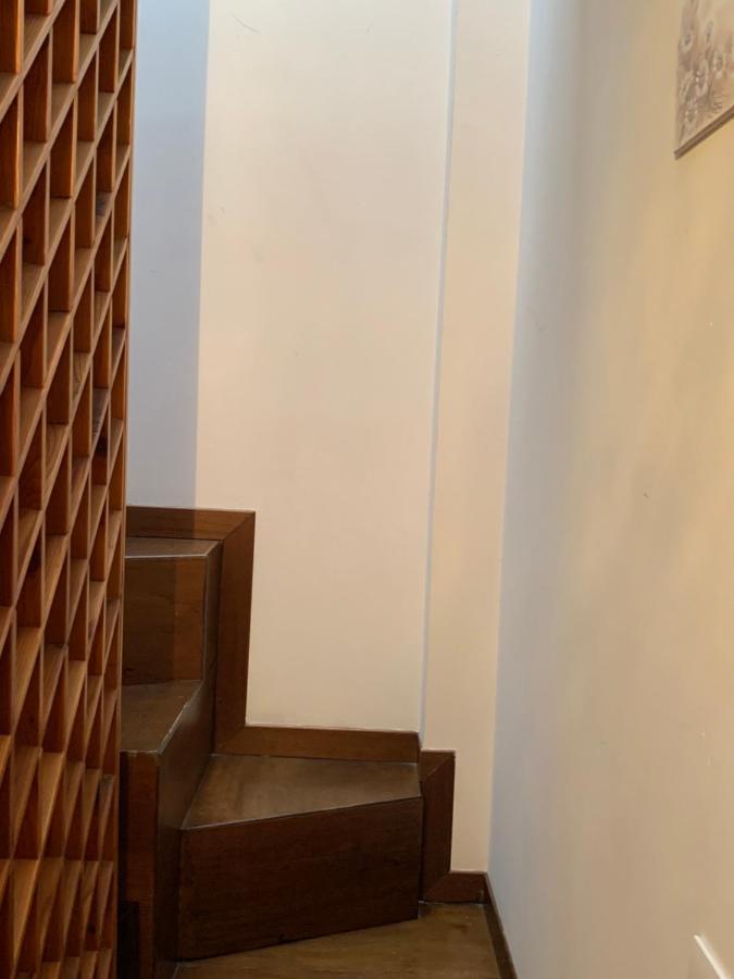 סאלו Daisy House: Nice Attic In The Historical Center מראה חיצוני תמונה